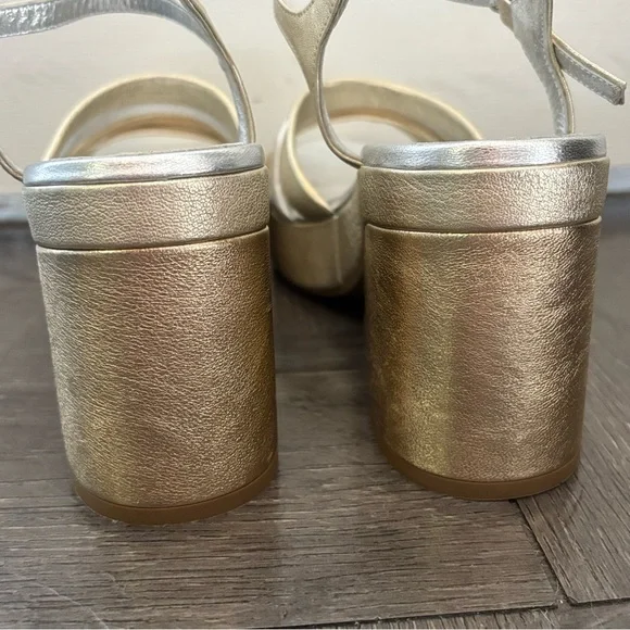 CAREL PARIS Silver And Gold Leather Platform Pumps Size 40/ 9 US - Picture 6 of 9